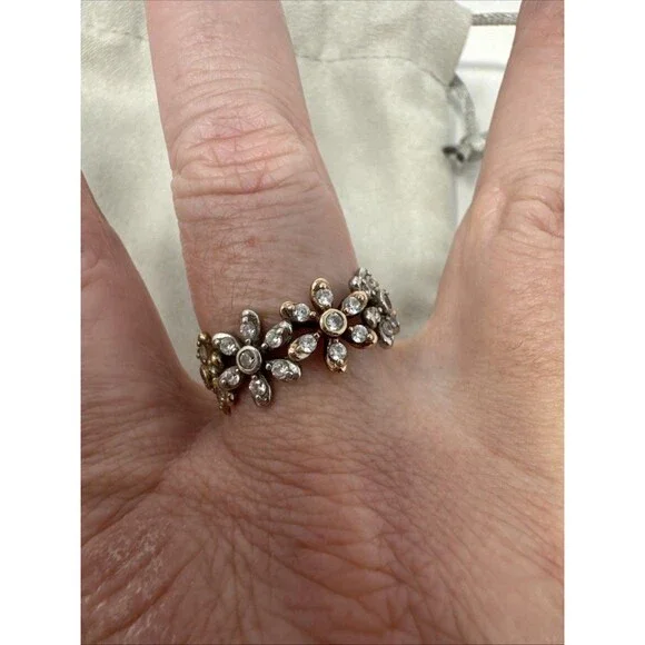 Diamonique Sterling Silver Clad Floral Eternity Band Ring Size 9 Flower Band - Picture 5 of 7